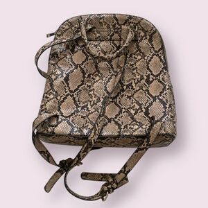 Snake Python Hipster Hippie Artsy Modern Minimal Elegant Trendy Backpack Purse